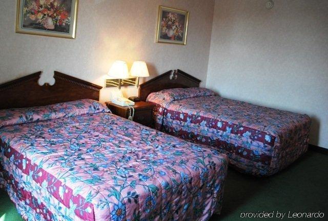ממפיס Real Value Inn חדר תמונה
